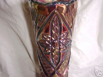 Curved.Star.BI.Vase.09.50.02.jpg